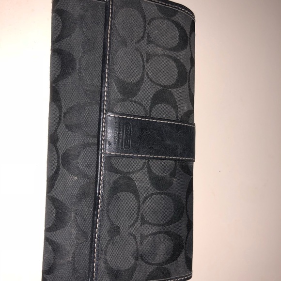 Coach wallet - Picture 2 of 2
